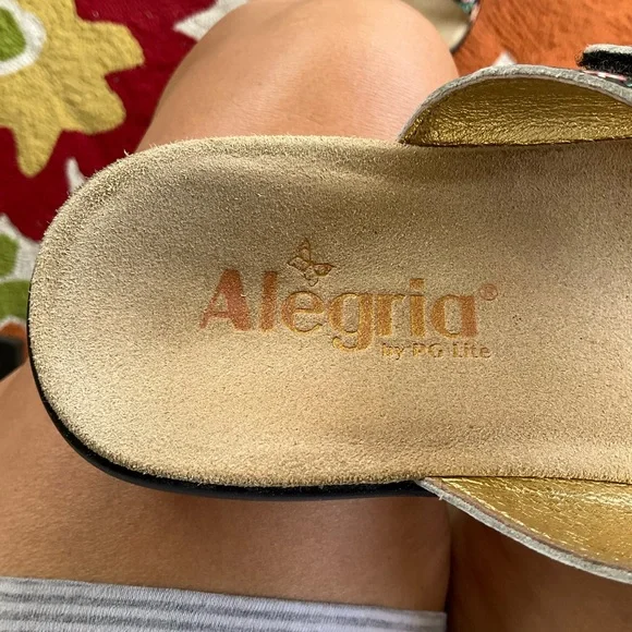 Alegría Sandels - Picture 4 of 8